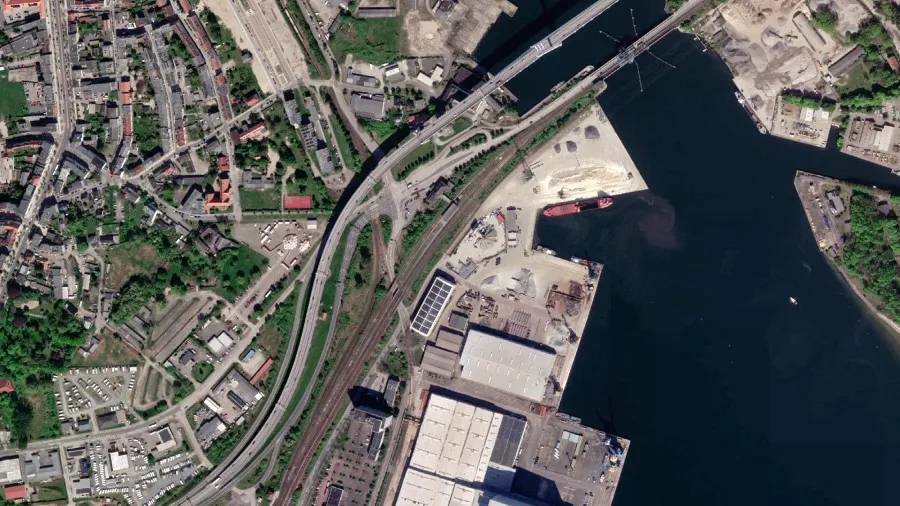 Teherg&eacute;pkocsi parkol&oacute; Stralsund