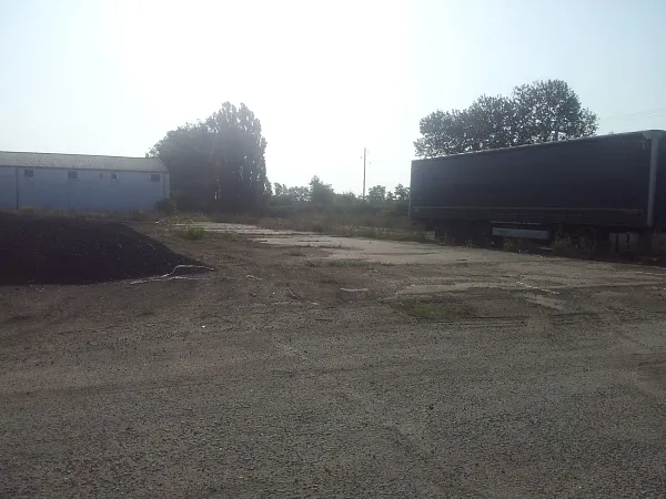 Місце для паркування вантажівок MMT Logistik L&uuml;bars Betriebshof в M&ouml;ckern