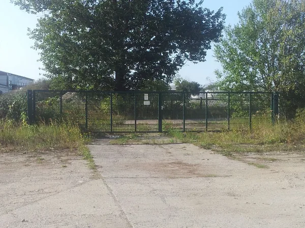 Місце для паркування вантажівок MMT Logistik L&uuml;bars Betriebshof в M&ouml;ckern