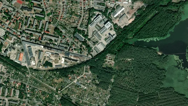 Parkovi&scaron;tě pro n&aacute;kladn&iacute; automobily TELUX Betriebshof in Wei&szlig;wasser/O.L.