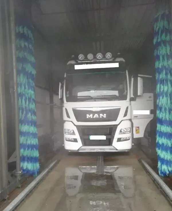 Zonă de parcare pentru camioane &icirc;n K&ouml;nigs Wusterhausen