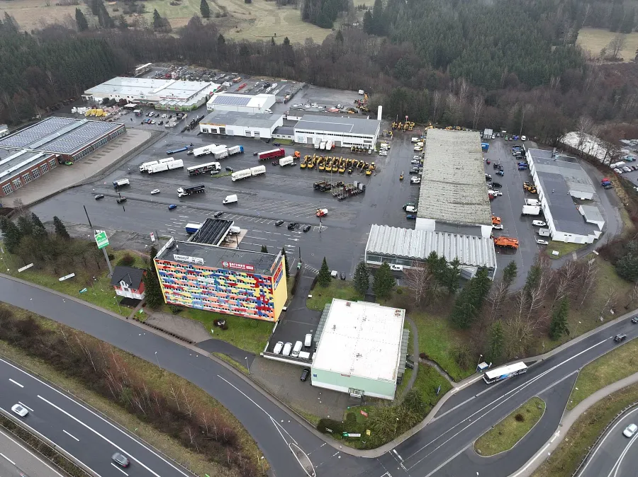 Місце для паркування вантажівок Lomo Autohof в Zella-Mehlis