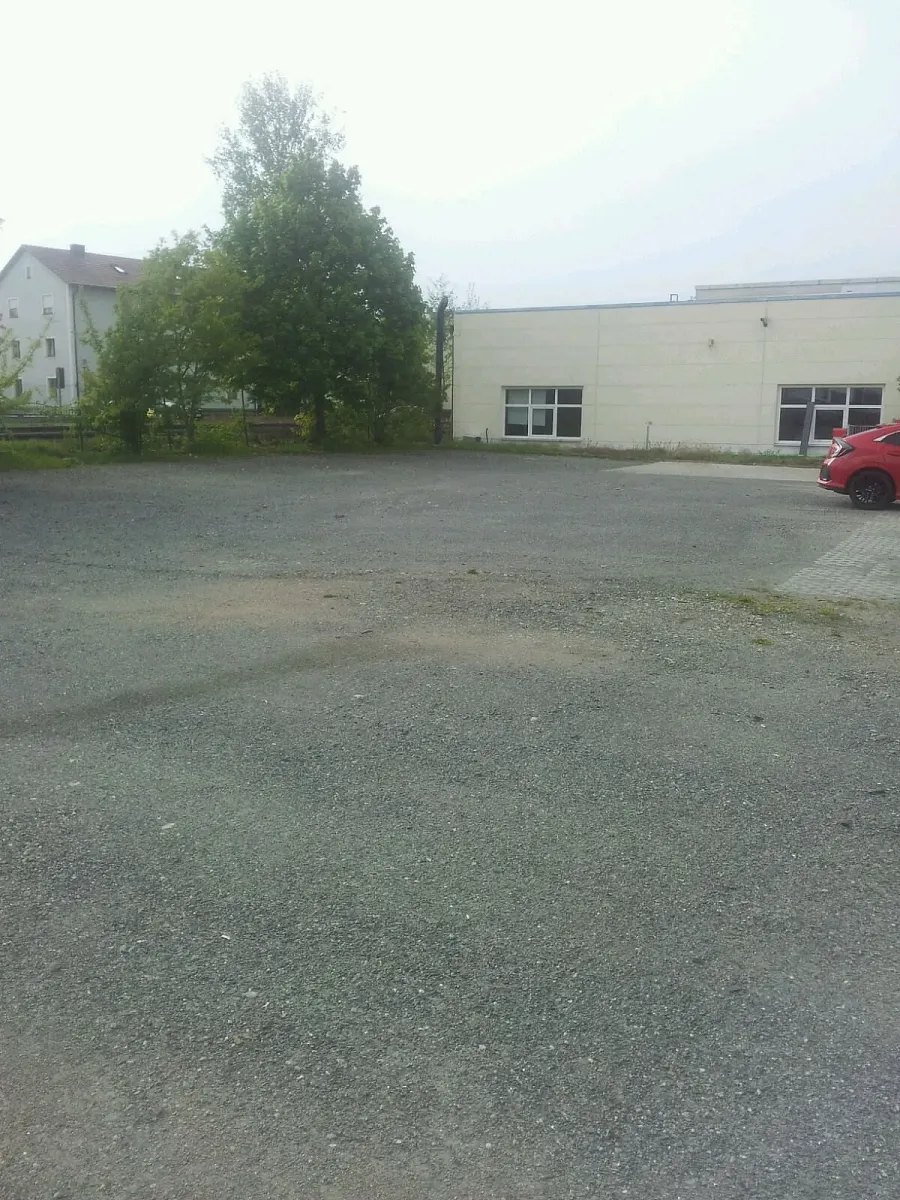 Parkareal ATB Automaten Technik Baumann Betriebshof in Luhe-Wildenau