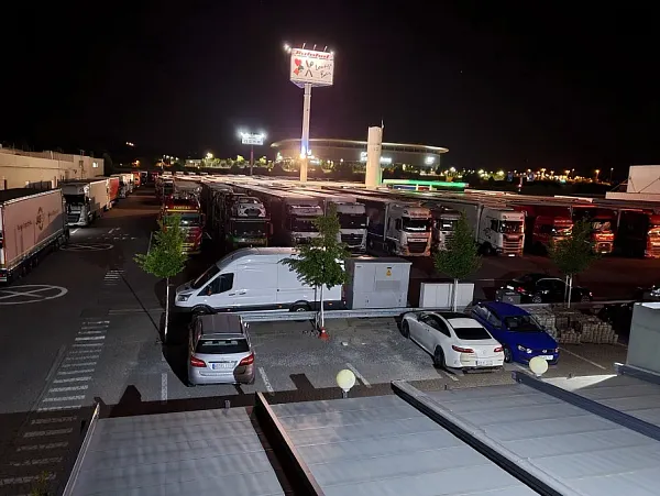 Стоянка для вантажівок &laquo; Autohof Kolb &raquo; у Sinsheim