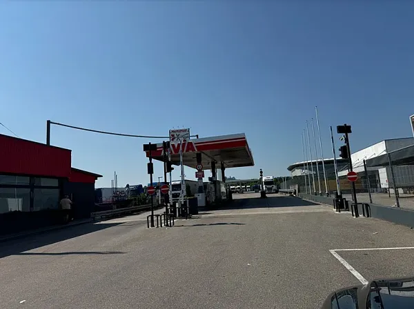 Стоянка для вантажівок &laquo; Autohof Kolb &raquo; у Sinsheim