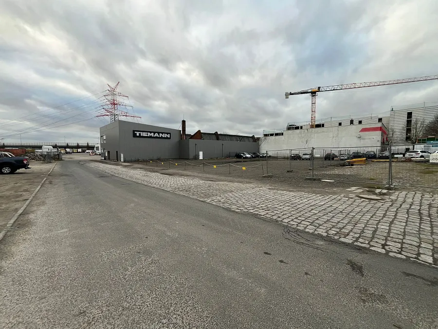 Parkareal 3.000 qm f&uuml;r langfristige Nutzung in Bremen