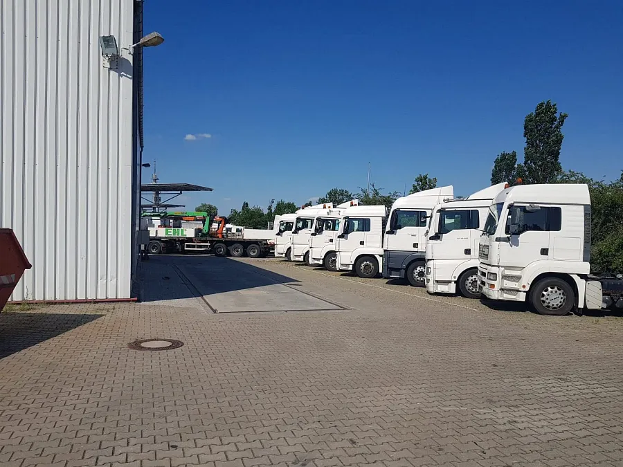 Parkareal Gress Spedition Speditionshof in Gerolzhofen