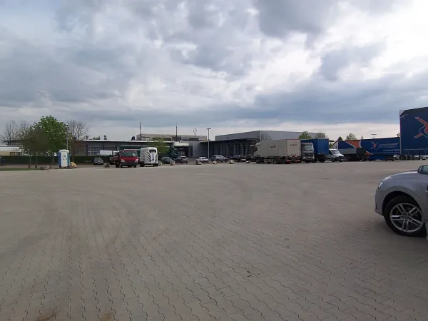 Area di parcheggio per autocarri Autohaus Oppel Ansbach