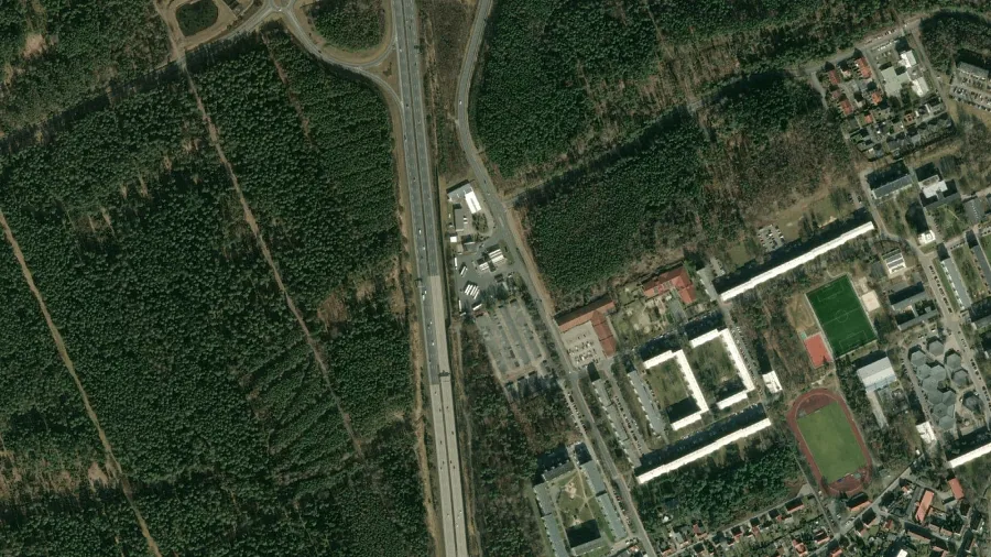 Truck parking lot Shell Tankstelle in Bad Klosterlausnitz