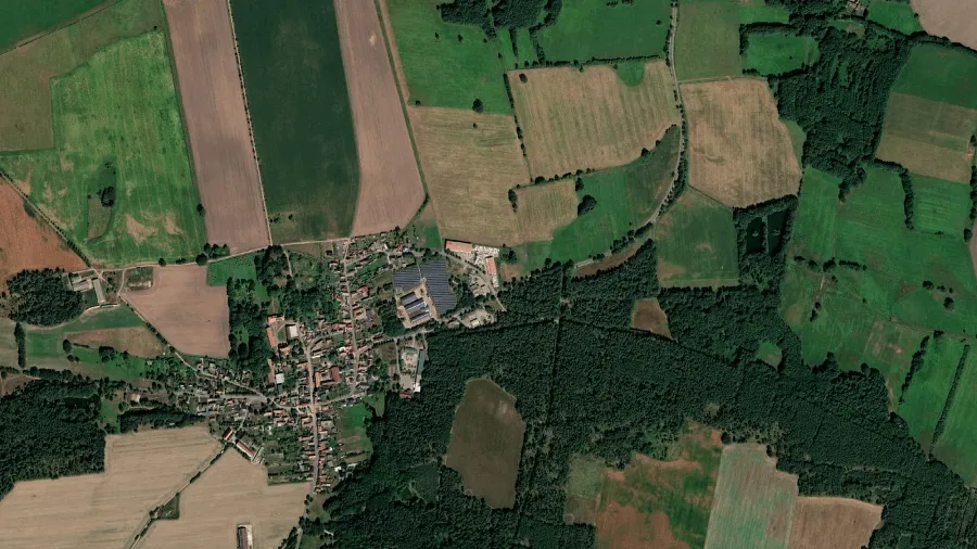 Parkovi&scaron;tě pro n&aacute;kladn&iacute; automobily Lindstedt in Gardelegen