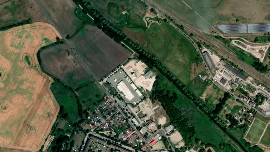 Teherg&eacute;pkocsi parkol&oacute; G&uuml;strow